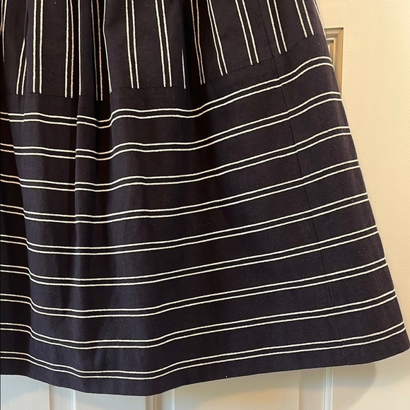 Maeve Navy A Line Mini Skirt w/ White Stitching Stripes - Size 4 - Picture 10 of 13